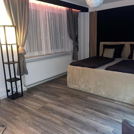 Schicke Ferienwohnung Mit Harzblick Fuer 1-2 Oder 1-4 Personen Goslar Exterior photo